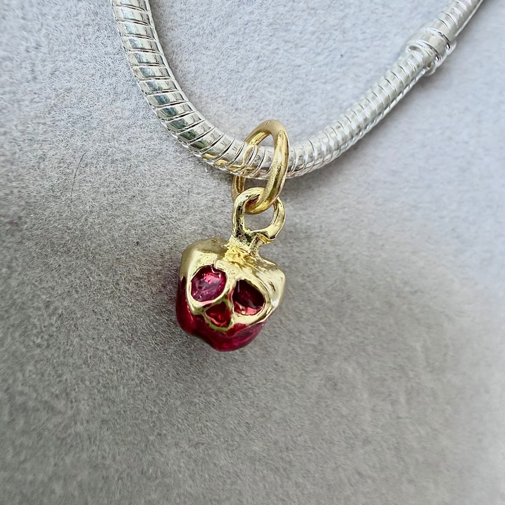 Snow White Poison Apple Skull Dangle Charm Red Gold‎ Tone fits PANDORA - Picture 3 of 8